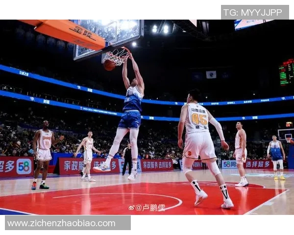 吴冠希领衔新一季篮球盛宴展现拼搏精神与团队协作的魅力 吴冠希领衔新一季篮球盛宴展现拼搏精神与团队协作的魅力